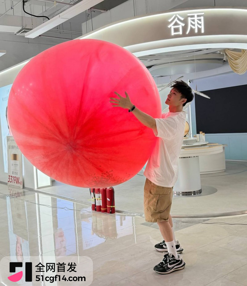 厦门小米汽车女主播洪雯靖多线出轨08