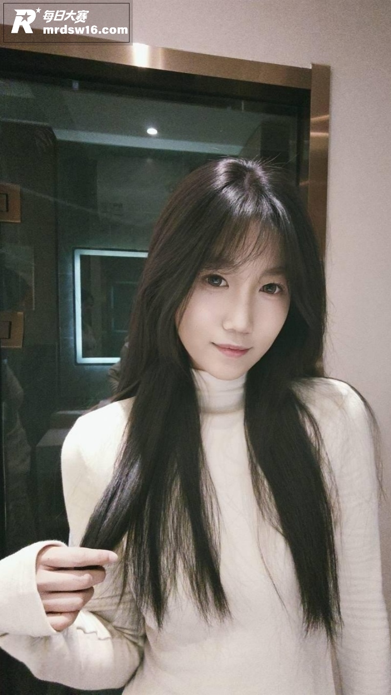 河北清纯女大学生 与相关图片1